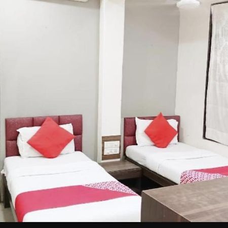 Hotel Amfahh Mumbai Dış mekan fotoğraf